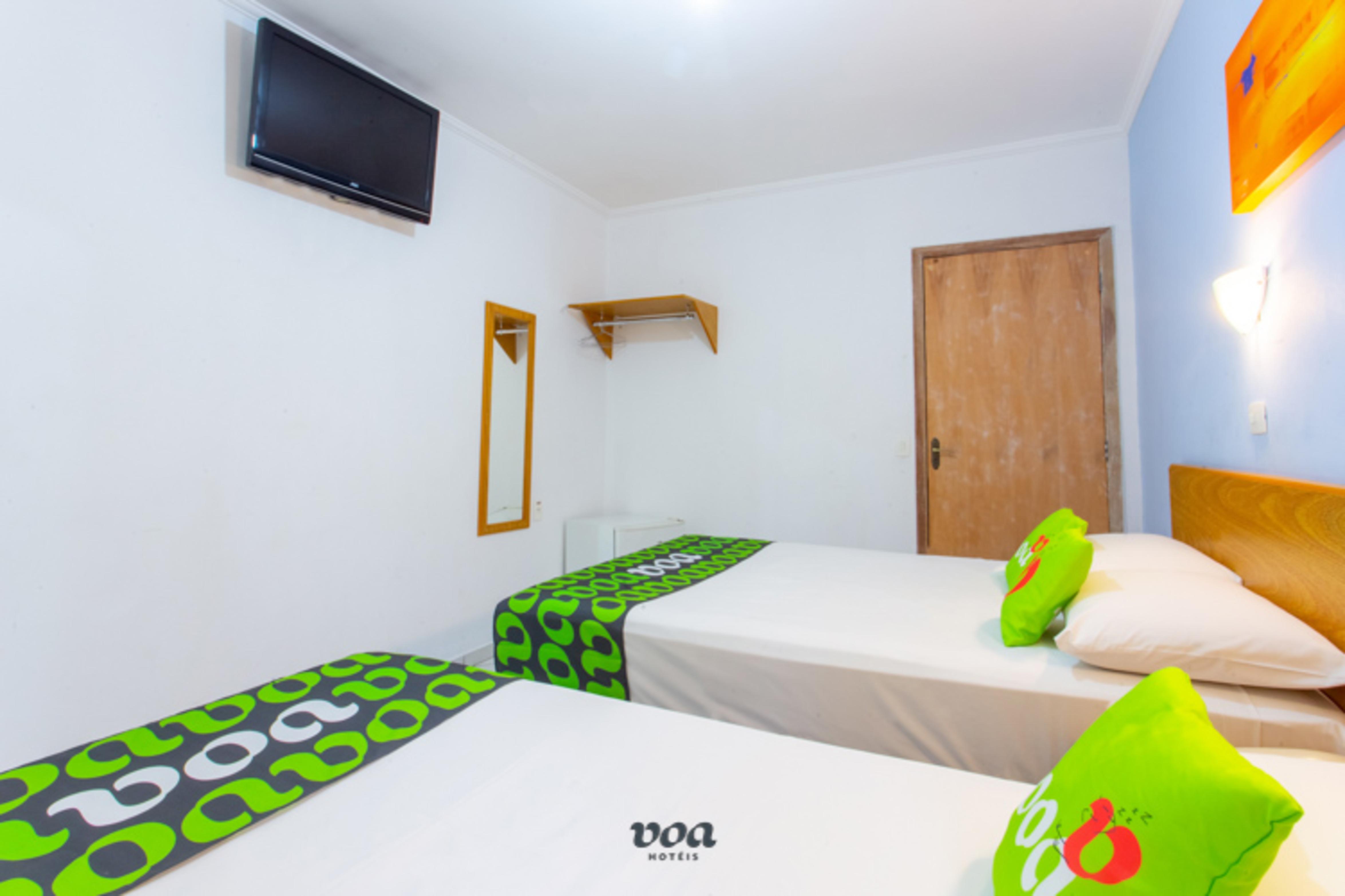 Voa Convenience Hotel Жундиаи Экстерьер фото