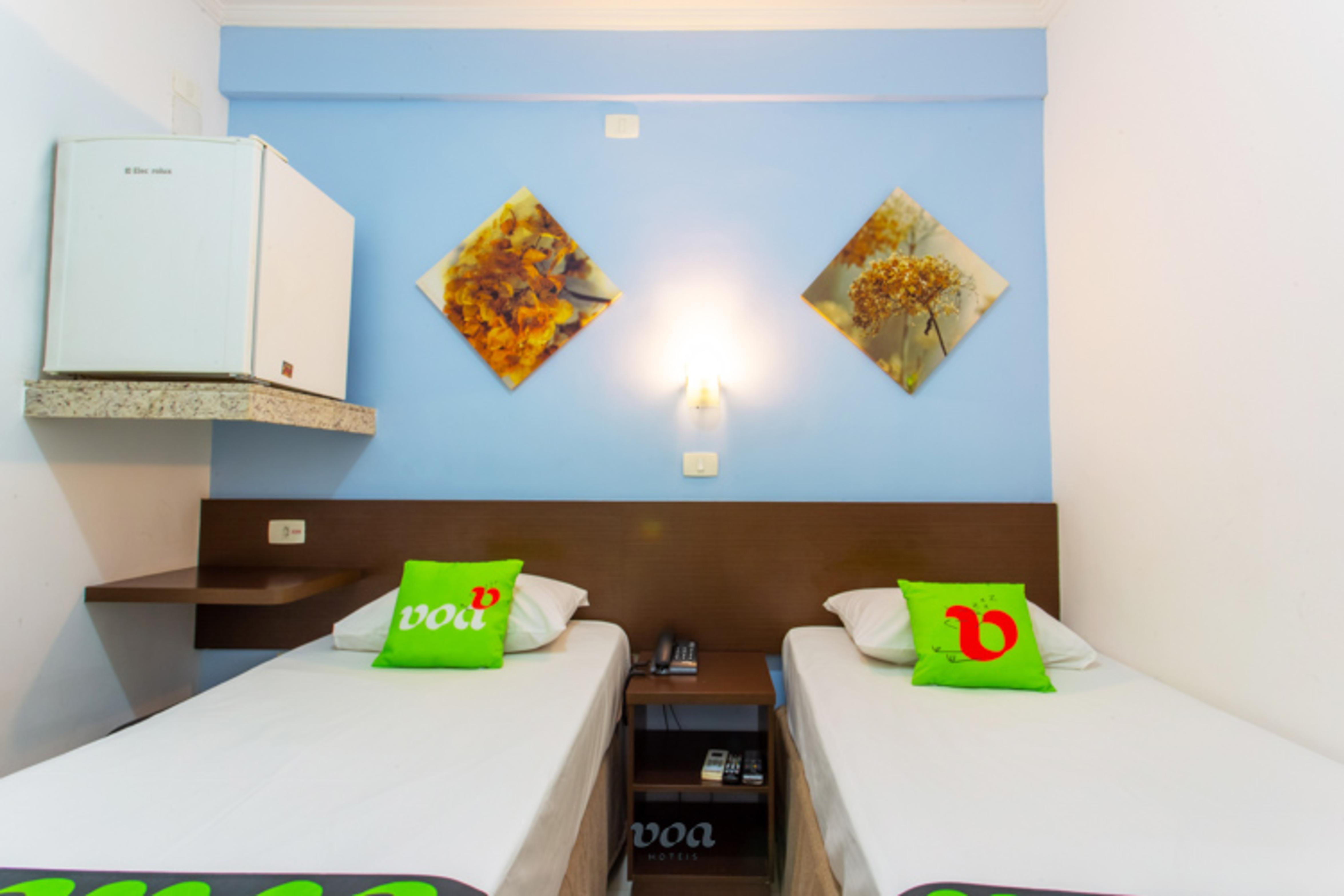 Voa Convenience Hotel Жундиаи Экстерьер фото